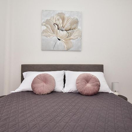 Apartman Luka Igrane Habitación foto